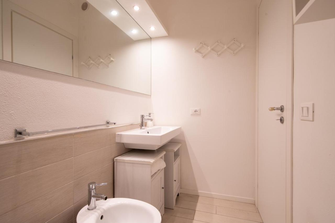 Maison Duomo Apartment เชฟาลู ภายนอก รูปภาพ