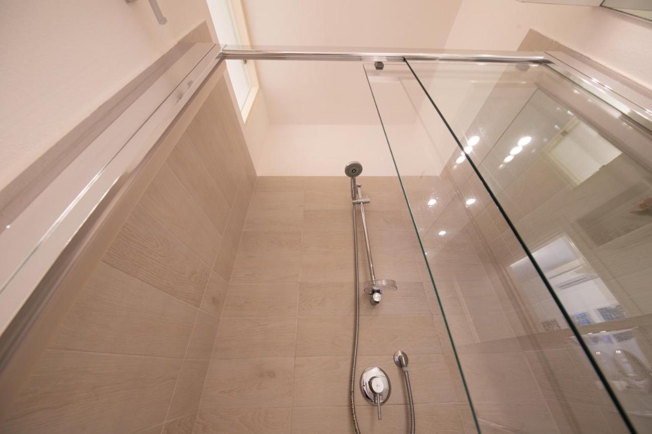 Maison Duomo Apartment เชฟาลู ภายนอก รูปภาพ